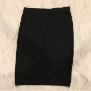 Stretchy pencil skirt